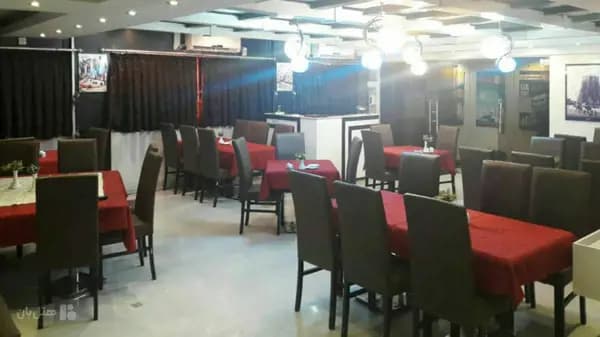 رستوران سوم هتل کیمیا 2 قشم