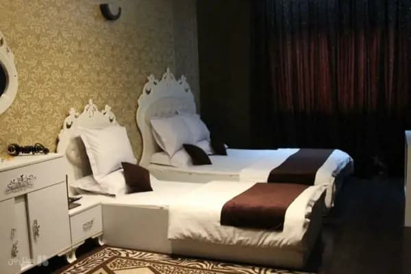 اتاق سه تخته در هتل کاسپین تبریز