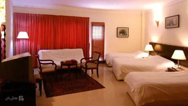 اتاق چهار تخته در هتل فلامینگو کیش