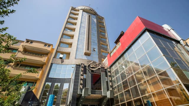 نمای هتل آسمان اصفهان