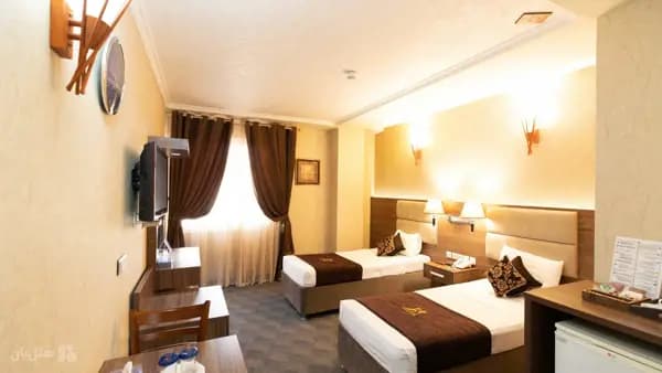 اتاق دوتخته تویین در هتل آسمان اصفهان