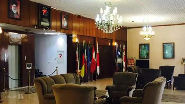 لابی دیگر هتل امیرکبیر کاشان