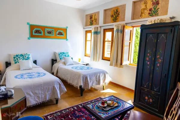 طراحی داخلی اتاق در بوتیک هتل سنتی بخردی اصفهان