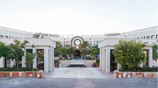 نمای دیگری از هتل جام جم کیش