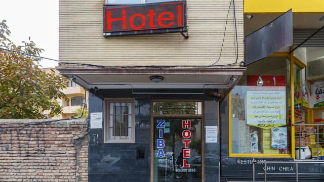 نمای بیرونی هتل آپارتمان زیبا تبریز