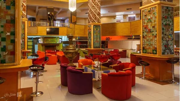 کافی شاپ هتل پتروشیمی تبریز