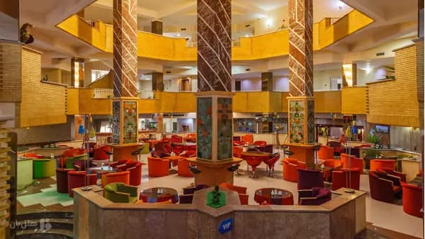 لابی هتل پتروشیمی تبریز