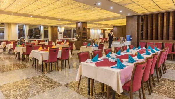 تصویر رستوران ۱ هتل آرتا قشم رستوران ۱ هتل آرتا قشم