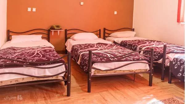 تصویر اتاق سه تخته هتل کاوه اصفهان اتاق سه تخته در هتل کاوه اصفهان