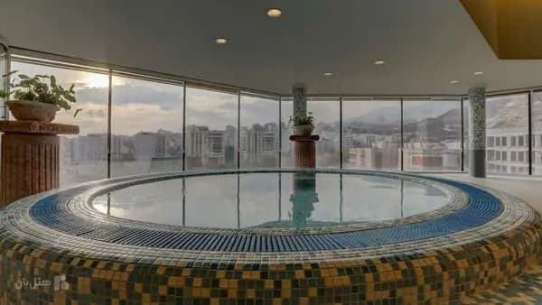 تصویر استخر هتل پارسیان آزادی تهران استخر هتل پارسیان آزادی تهران