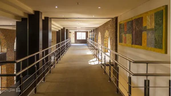 تصویر فضای داخلی هتل پارسیان اوین تهران فضای داخلی هتل پارسیان اوین تهران