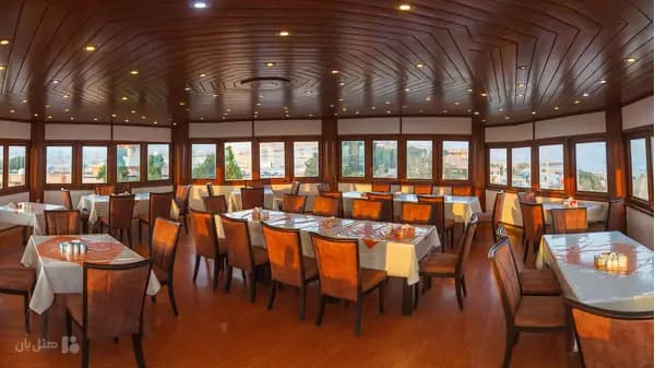 تصویر رستوران هتل ساحل طلایی قشم ۲ رستوران هتل ساحل طلایی قشم ۲