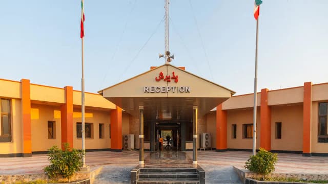 مجتمع اقامتی ساحل طلائی قشم